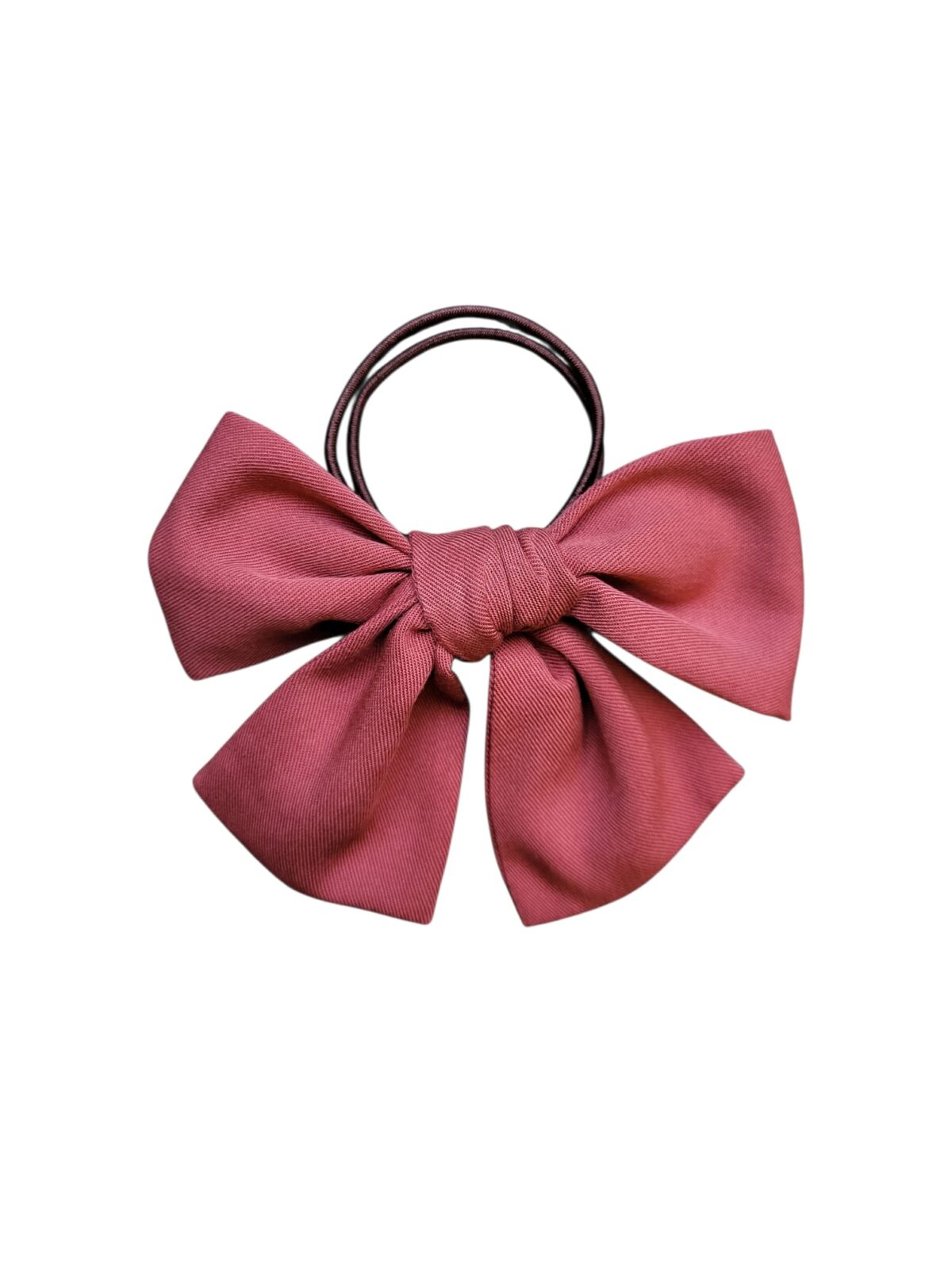 Tili studio hair bow brown viscose Stilīga matu bante no brūnas krāsas viskozes auduma, ar gumiju. Roku darbs. Meiteņu matu aksesuārs.